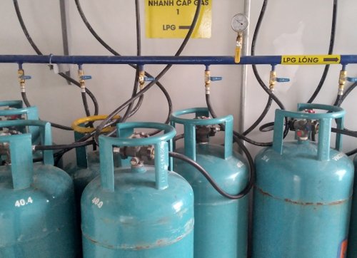 binh-gas-48kg-petrolimex-rut-long